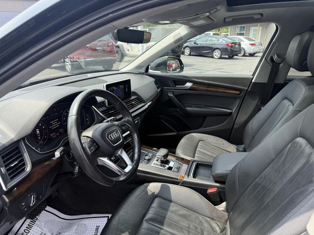 Photo of 2018 Black Audi Q5