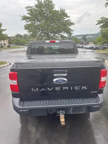 Photo of 2022 Shadow Black Ford Maverick