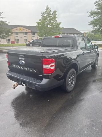 Photo of 2022 Shadow Black Ford Maverick