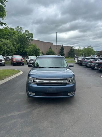 Photo of 2019 Blue Metallic Ford Flex