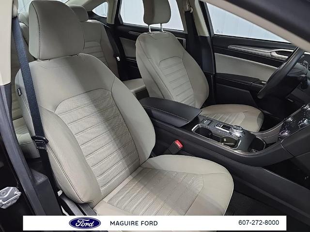 Photo of 2019 Black Ford Fusion