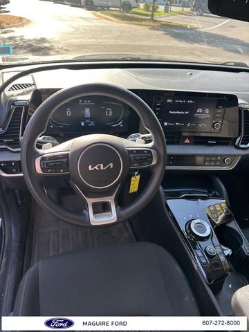 Photo of 2023 Fusion Orange Kia Sportage Hybrid