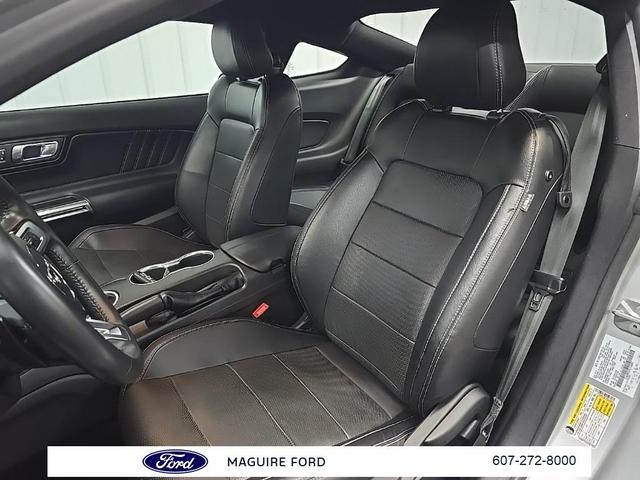 Photo of 2019 Ingot Silver Ford Mustang