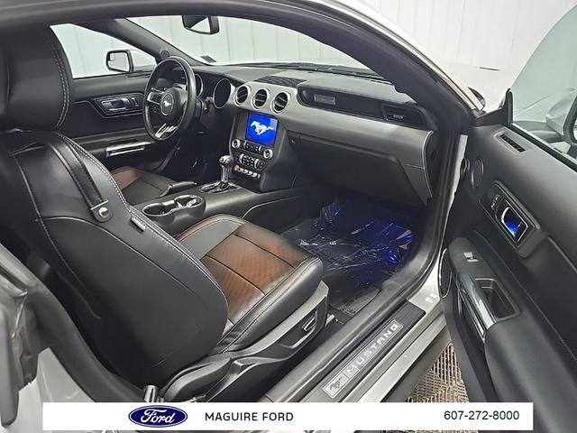 Photo of 2019 Ingot Silver Ford Mustang