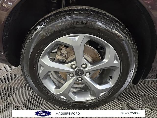 Photo of 2023 Cinnabar Red Metallic Ford Escape