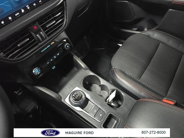 Photo of 2023 Cinnabar Red Metallic Ford Escape
