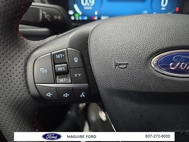 Photo of 2023 Cinnabar Red Metallic Ford Escape