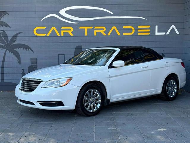 2013 Chrysler 200