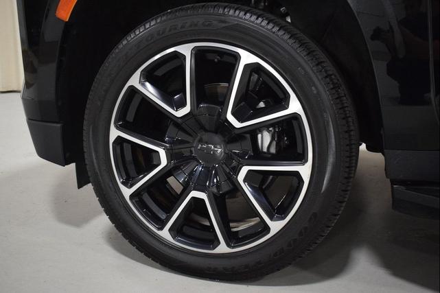 Photo of 2022 Black Chevrolet Tahoe