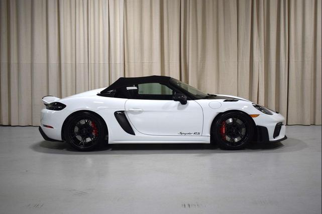 Photo of 2024 White Porsche 718 Spyder