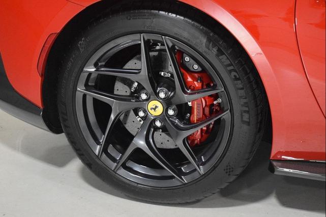 Photo of 2020 Red Ferrari 812 Superfast