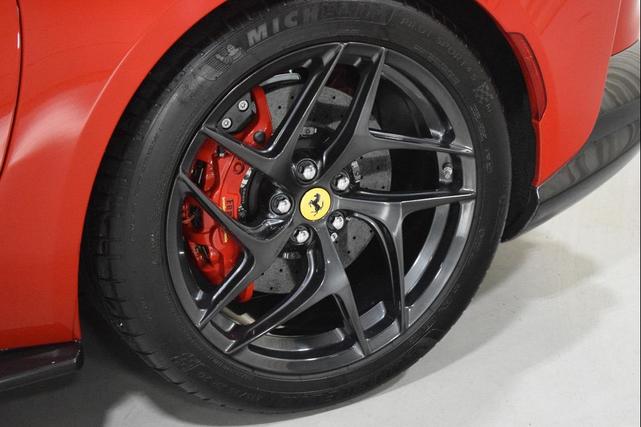 Photo of 2020 Red Ferrari 812 Superfast