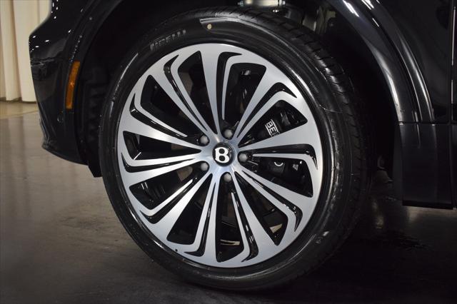 Photo of 2024 Onyx Metallic Bentley Bentayga