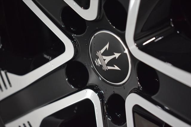 Photo of 2025 Bianco Maserati Grecale Folgore