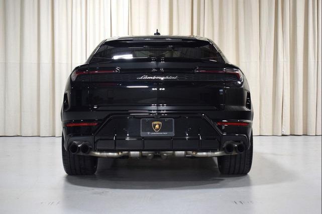 Photo of 2025 Nero Noctis Black Lamborghini Urus