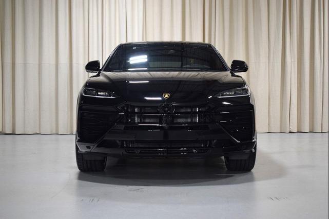 Photo of 2025 Nero Noctis Black Lamborghini Urus