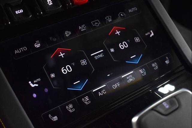 Photo of 2025 Nero Noctis Black Lamborghini Urus