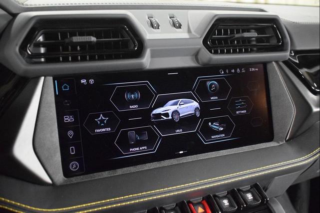 Photo of 2025 Nero Noctis Black Lamborghini Urus