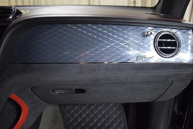 Photo of 2021 Anthracite Bentley Bentayga