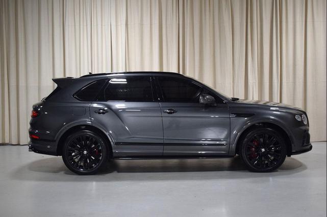Photo of 2021 Anthracite Bentley Bentayga