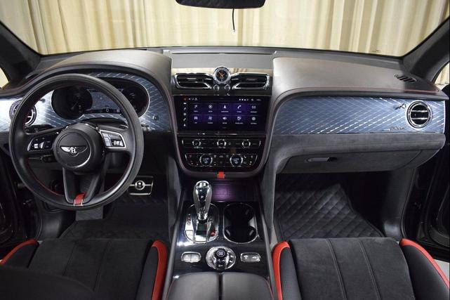 Photo of 2021 Anthracite Bentley Bentayga