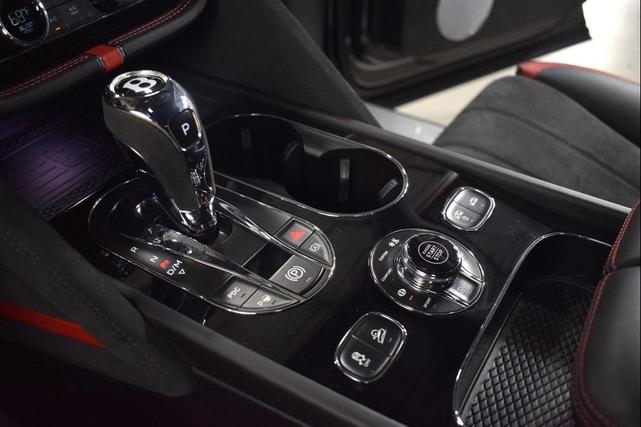 Photo of 2021 Anthracite Bentley Bentayga