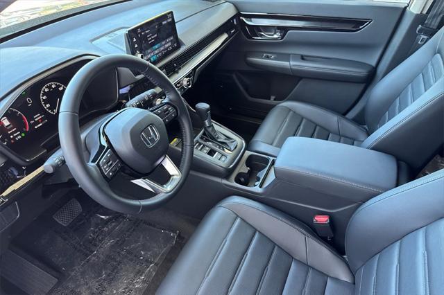 Photo of 2025 Mountain Air Metallic Honda CR-V