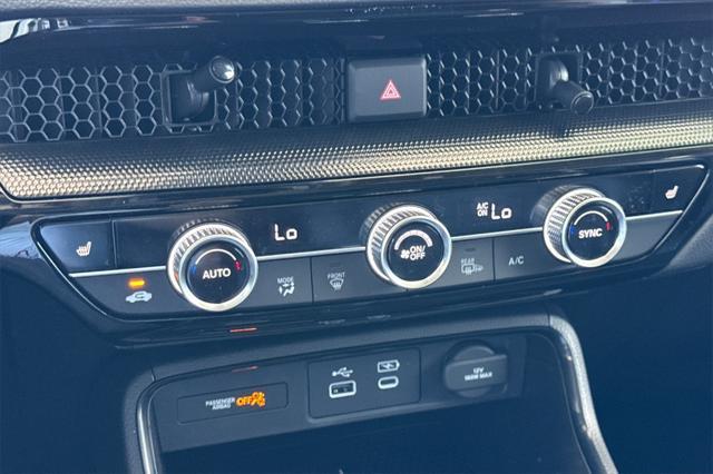 Photo of 2025 Mountain Air Metallic Honda CR-V