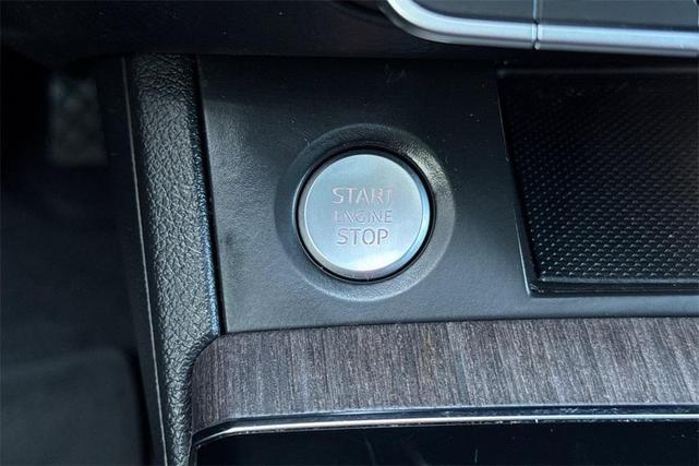 Photo of 2021 Brilliant Black Audi Q5