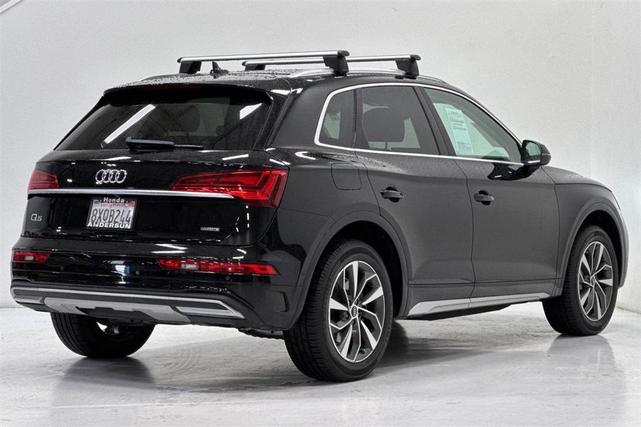 Photo of 2021 Brilliant Black Audi Q5