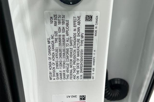 Photo of 2025 Platinum White Pearl Honda CR-V