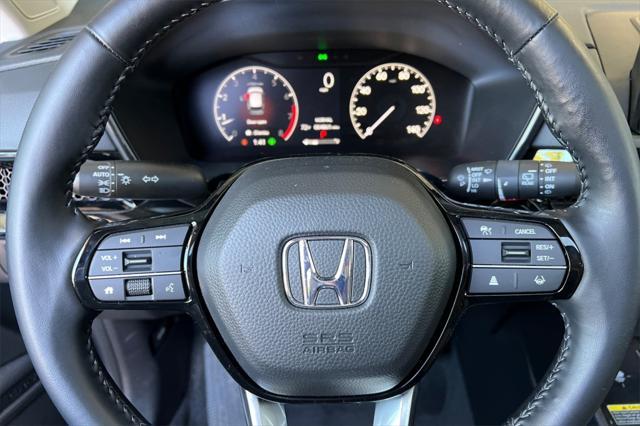 Photo of 2025 Platinum White Pearl Honda CR-V