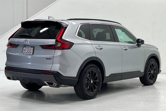 Photo of 2025 Solar Silver Metallic Honda CR-V Hybrid