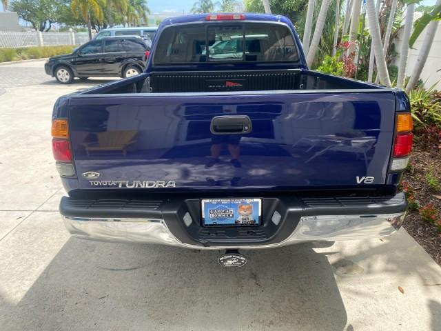 Photo of 2000 Stellar Blue Pearl Toyota Tundra