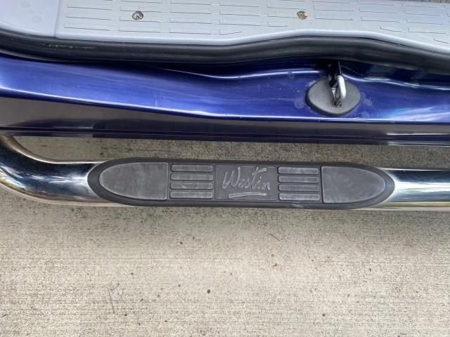 Photo of 2000 Stellar Blue Pearl Toyota Tundra