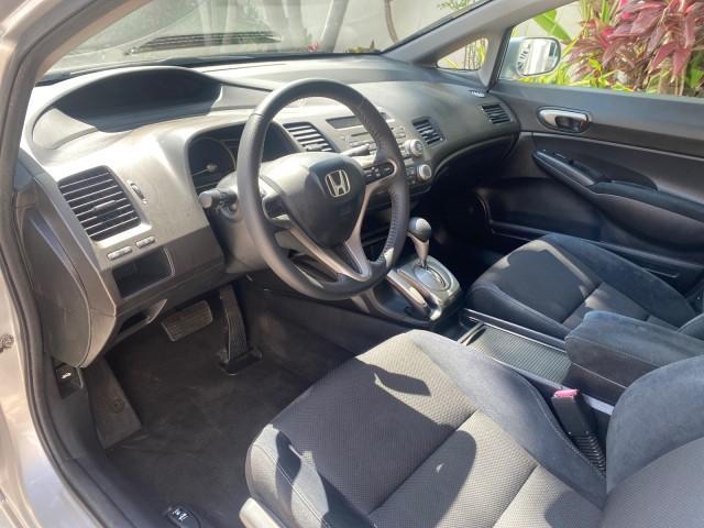 Photo of 2009 Alabaster Silver Metallic Honda Civic
