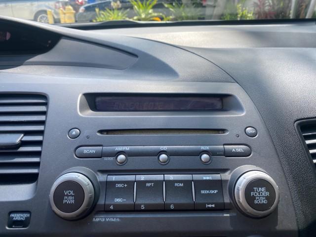 Photo of 2009 Alabaster Silver Metallic Honda Civic