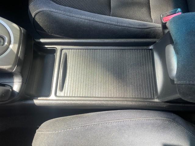 Photo of 2009 Alabaster Silver Metallic Honda Civic
