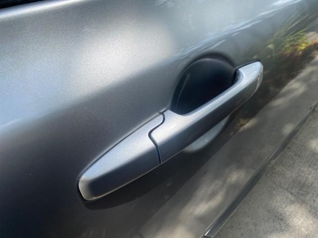 Photo of 2009 Alabaster Silver Metallic Honda Civic