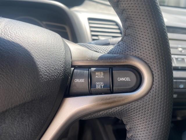 Photo of 2009 Alabaster Silver Metallic Honda Civic
