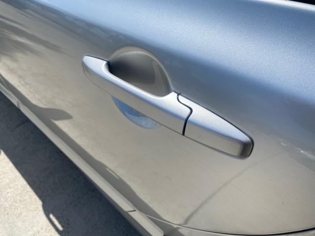 Photo of 2009 Alabaster Silver Metallic Honda Civic
