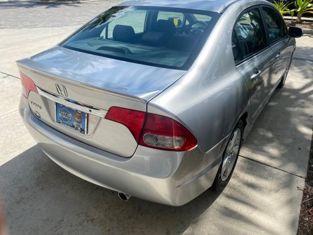 Photo of 2009 Alabaster Silver Metallic Honda Civic