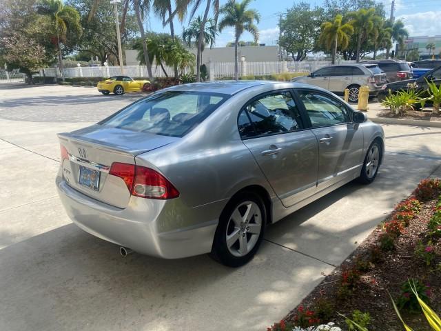 Photo of 2009 Alabaster Silver Metallic Honda Civic