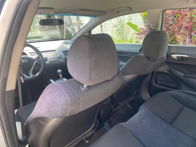 Photo of 2009 Alabaster Silver Metallic Honda Civic