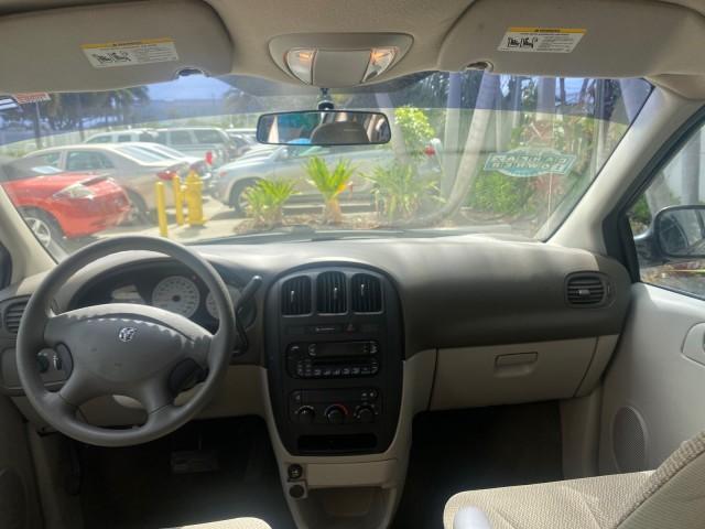 Photo of 2007 Magnesium Pearl Dodge Caravan