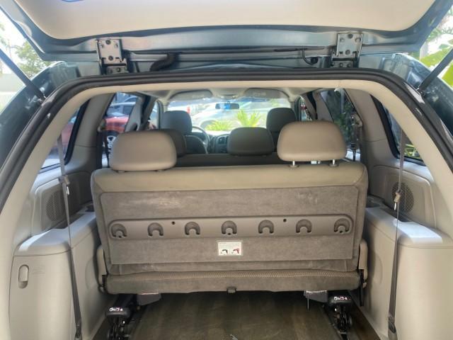 Photo of 2007 Magnesium Pearl Dodge Caravan