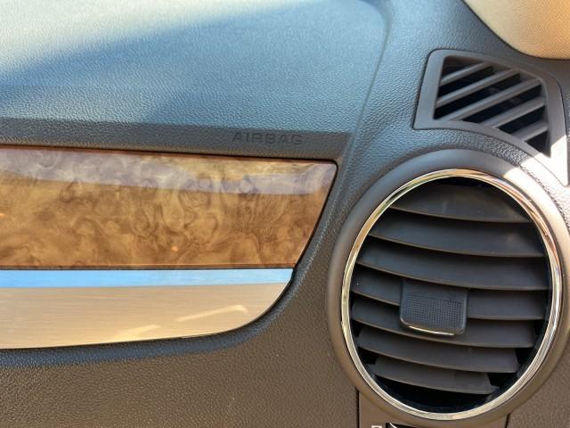 Photo of 2011 Gold Mist Metallic Buick Enclave