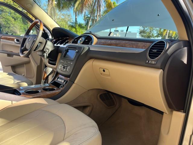 Photo of 2011 Gold Mist Metallic Buick Enclave