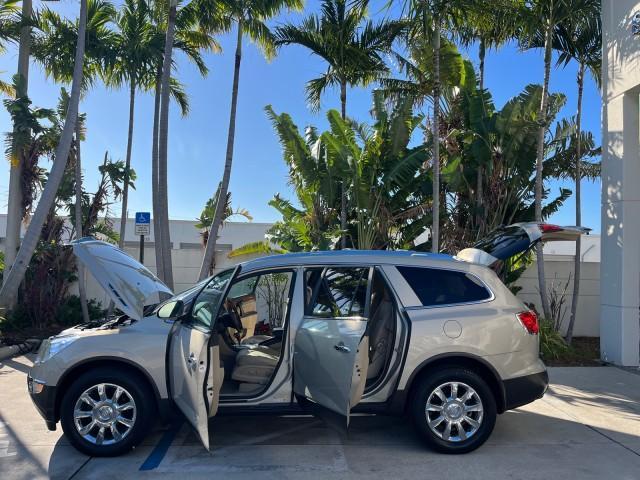 Photo of 2011 Gold Mist Metallic Buick Enclave