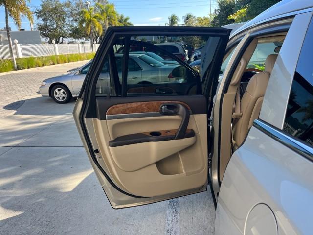 Photo of 2011 Gold Mist Metallic Buick Enclave